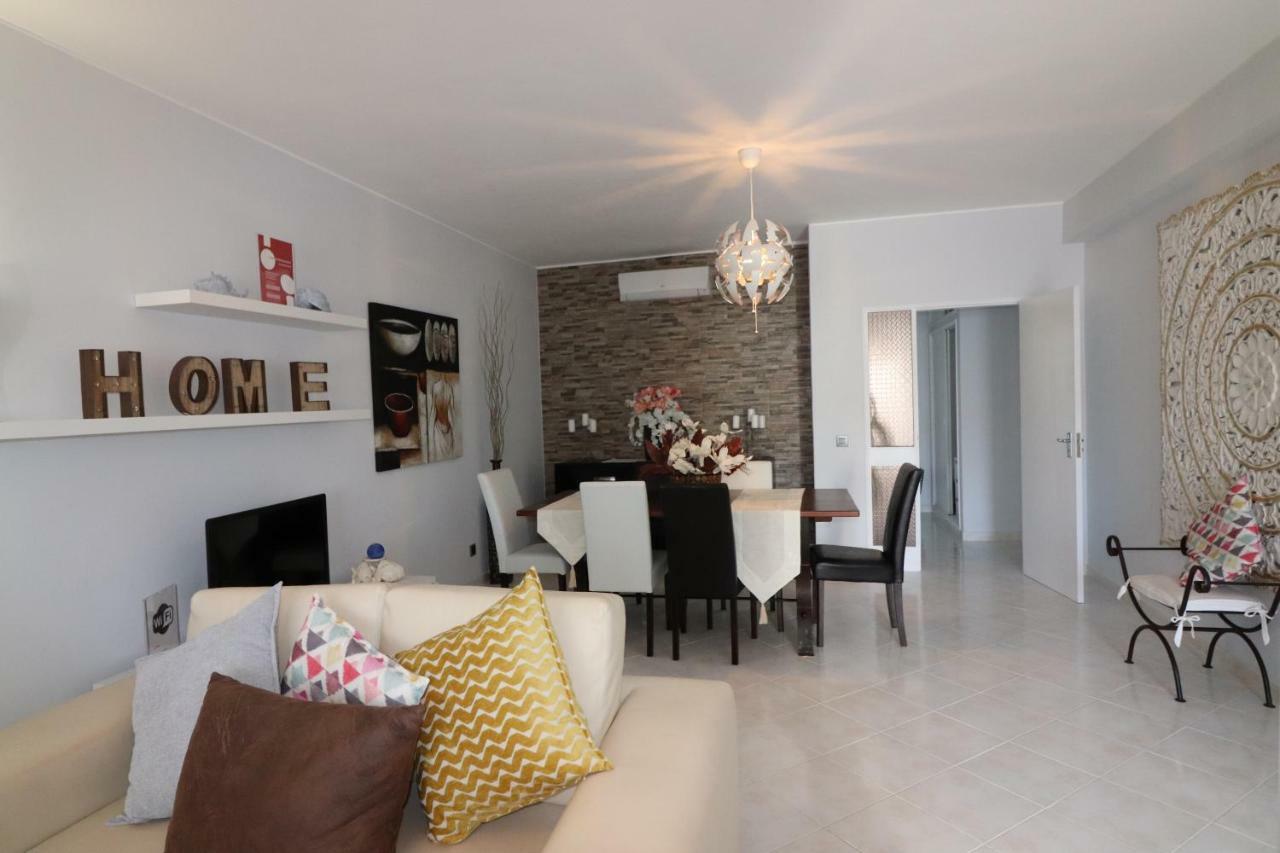 אלבופיירה Apartamento Mica מראה חיצוני תמונה